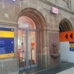 Eingang zur DB Bahn Lounge im Hauptbahnhof Leipzig