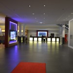 So schaut es aus, wenn man mit dem Weitwinkelobjektiv rein fotografiert in das InterCityHotel Berlin Hauptbahnhof