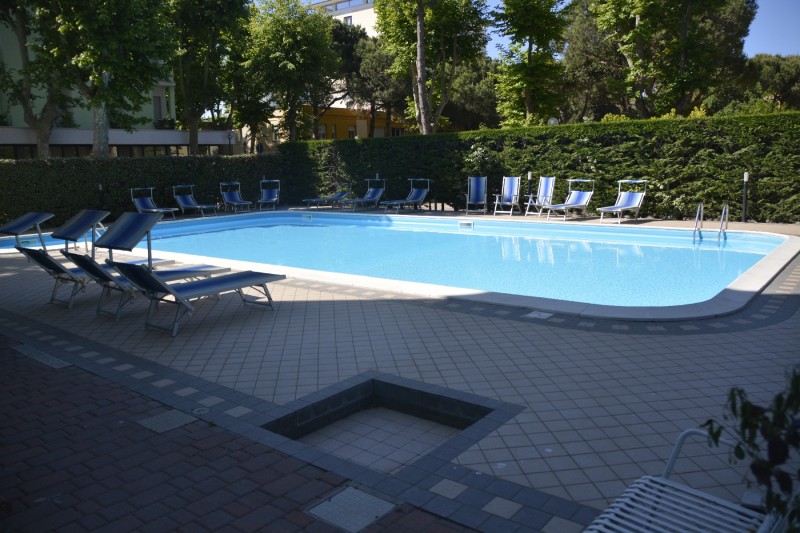 Pool des Hotels Stacchini in Cesenatico