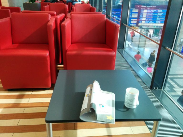 Unterwegs mit der Bahn: Die DB Bahn Lounge in Mannheim Hauptbahnhof ...