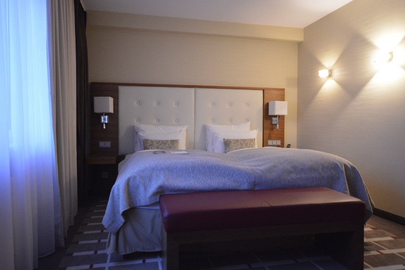 Sehr bequemes Bett im Mercure City Center Düsseldorf