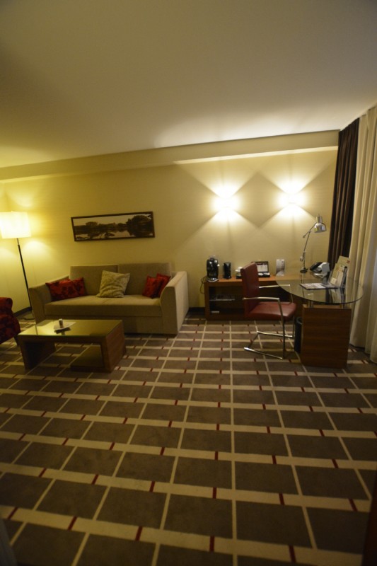 Erster Blick ins Zimmer 360 des Mercure Düsseldorf City Center