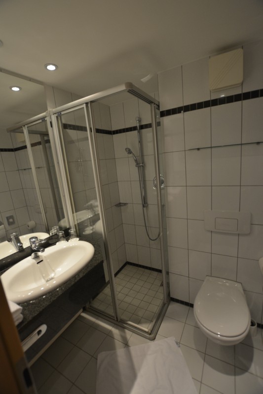 Bad im Park Plaza Berlin Prenzlauer Berg