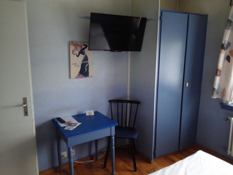 Der Rest des Zimmers im Hotel Limmathof Zürich