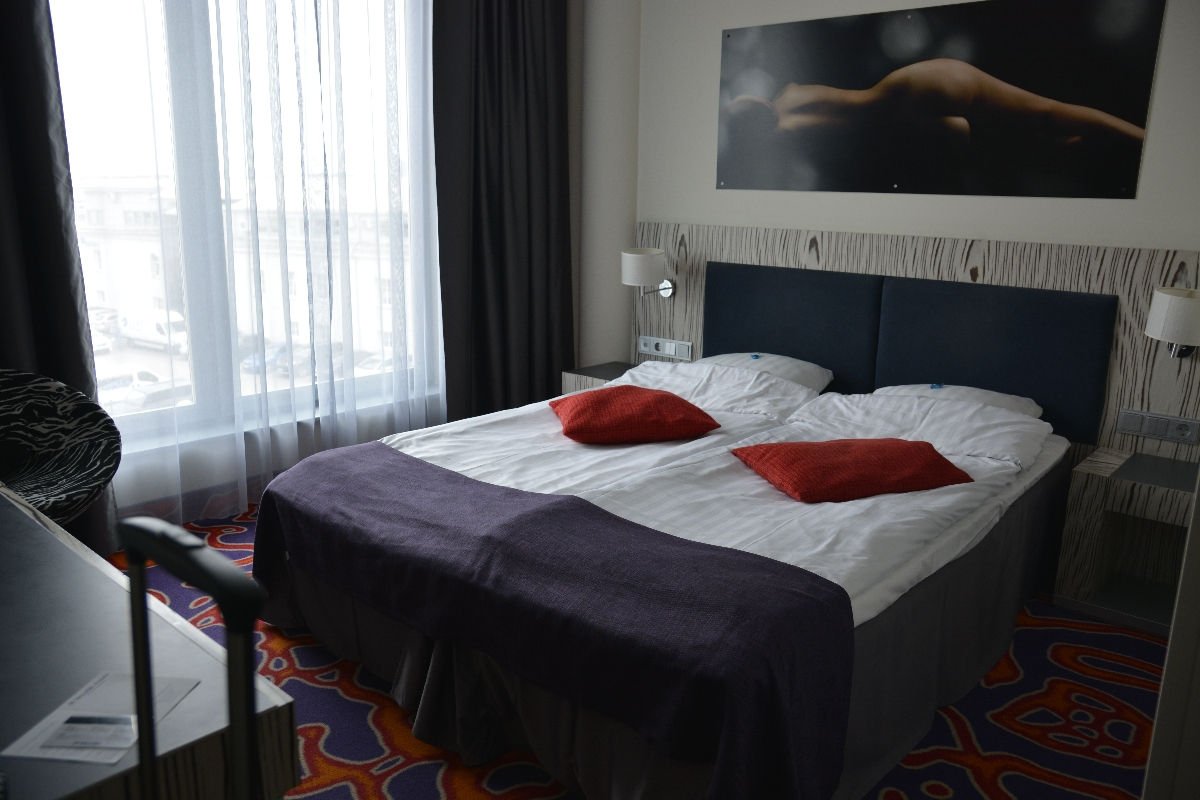 Gemütliches Bett im Tallink Spa & Conference Hotel Tallinn