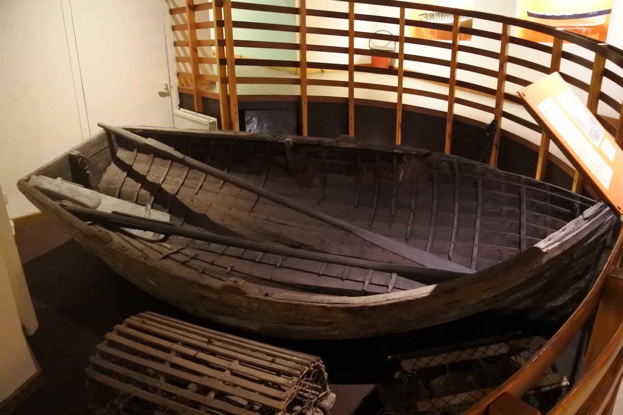 Eines der Schiffe im Scottish Fisheries Museum in Anstruther in Fife/Schottland