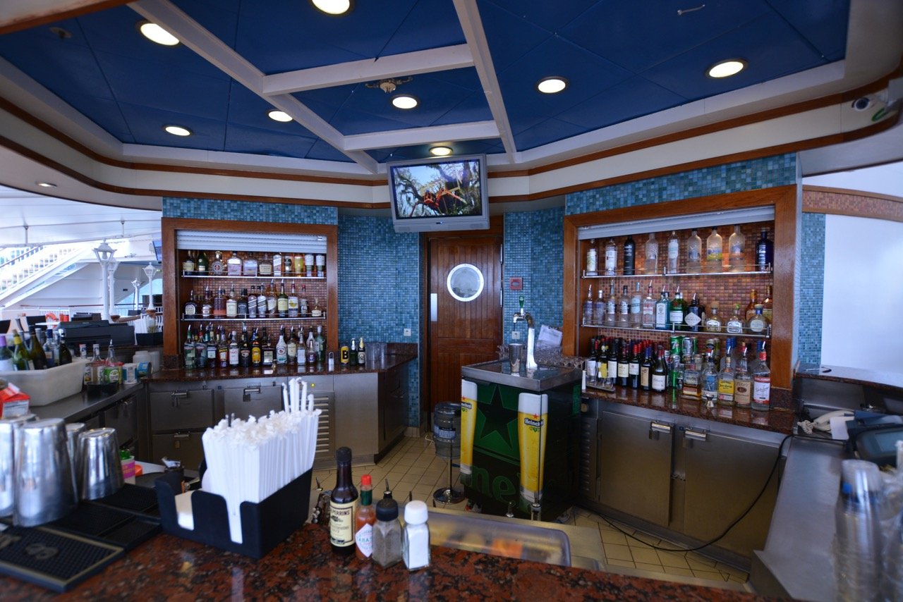 Jade Pit Stop Bar