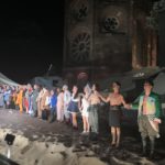 Künstler und Musiker, angetreten zum Applaus