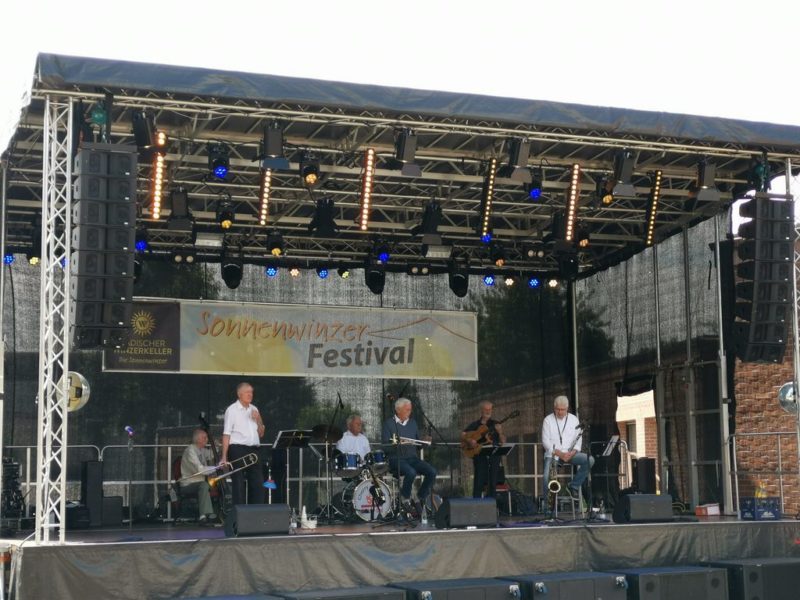 Die Cherrypickers auf dem Sonnenwinzer-Festival 2019 in Breisach auf der Bühne