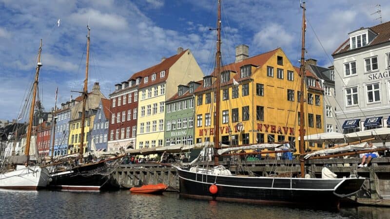 Und noch mehr beeindruckende Häuser im Nyhavn Kopenhagen
