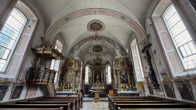 Sachranger Pfarrkirche St. Michael von innen