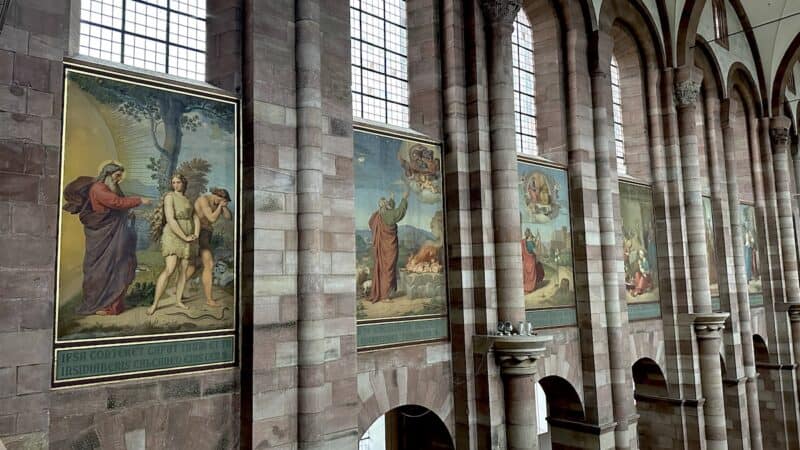 Ein Teil der Fresken des Marienzyklus von Johann Baptist Schraudolph und seinen Schülern im Dom zu Speyer