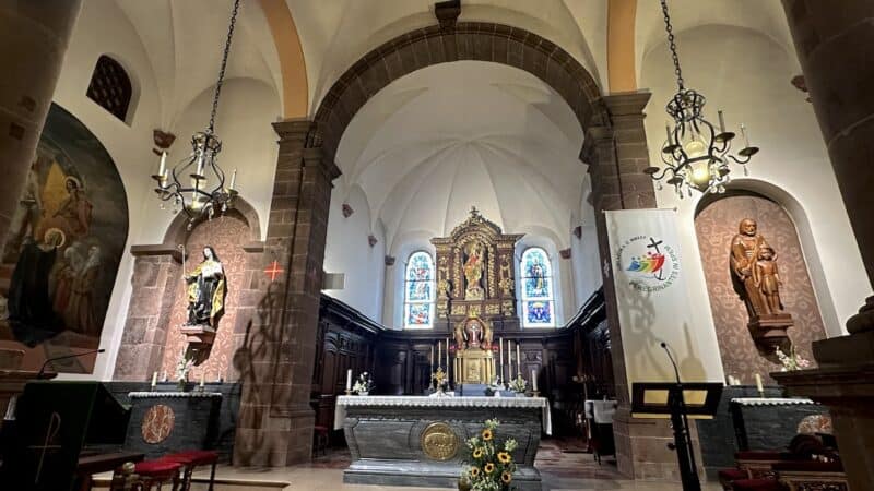 Blick durch die Konventkirche Unserer Liebe Frau vom Odilienberg