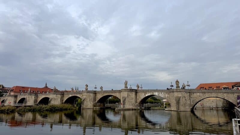 Die Alte Mainbrücke Würzburg